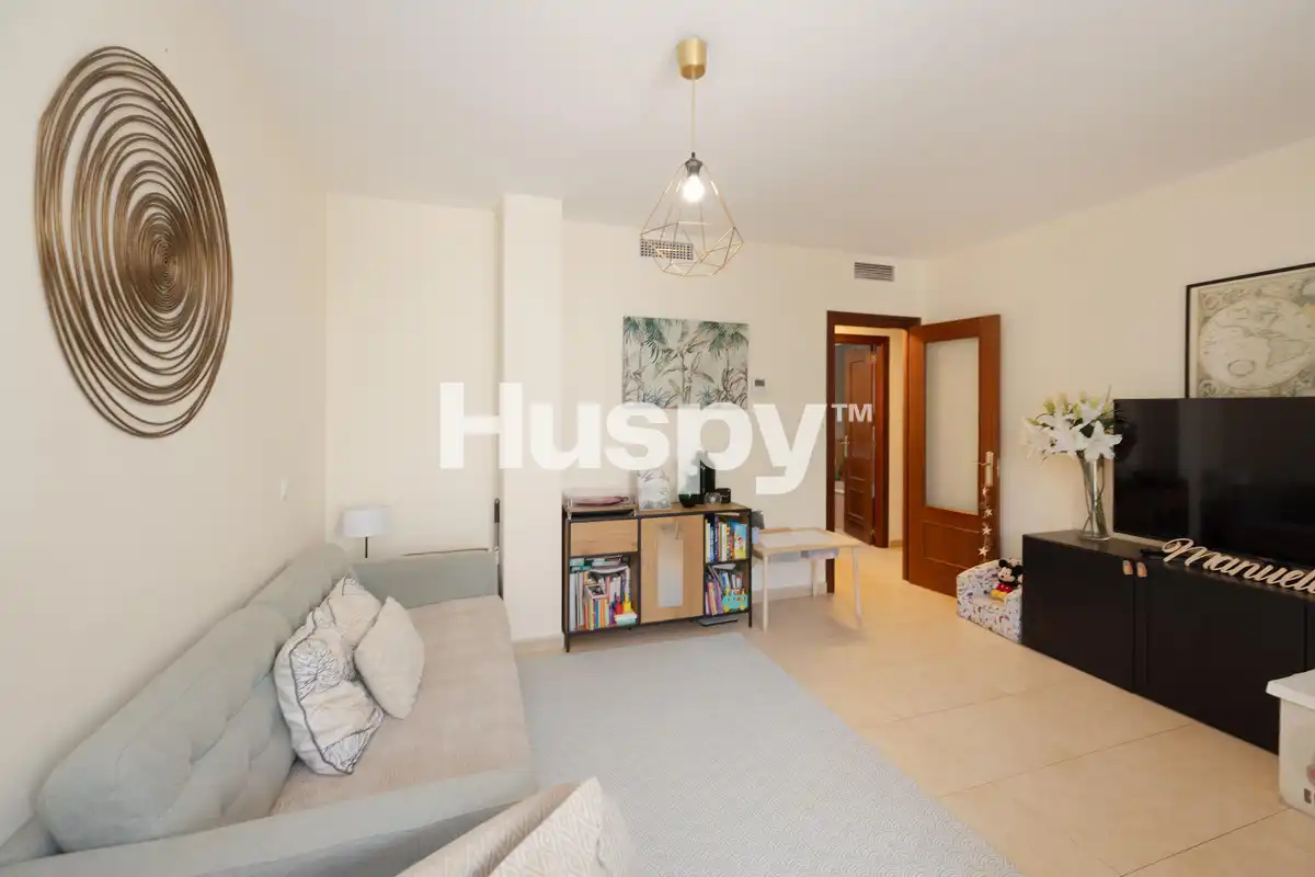 Flat with terrace for sale in Calle Madre Teresa de Calcuta, imagen 6