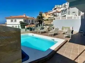 Vista exterior de Casa o xalet de lloguer en Mogán
