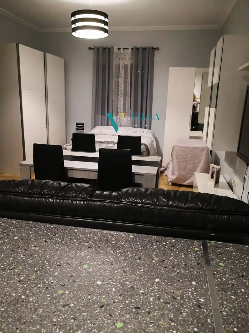 Sala d'estar de Casa o xalet en venda en Alcalá de Guadaira amb Piscina