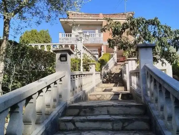 Casa con giardino in vendita a Olesa de Bonesvalls, imagen 5