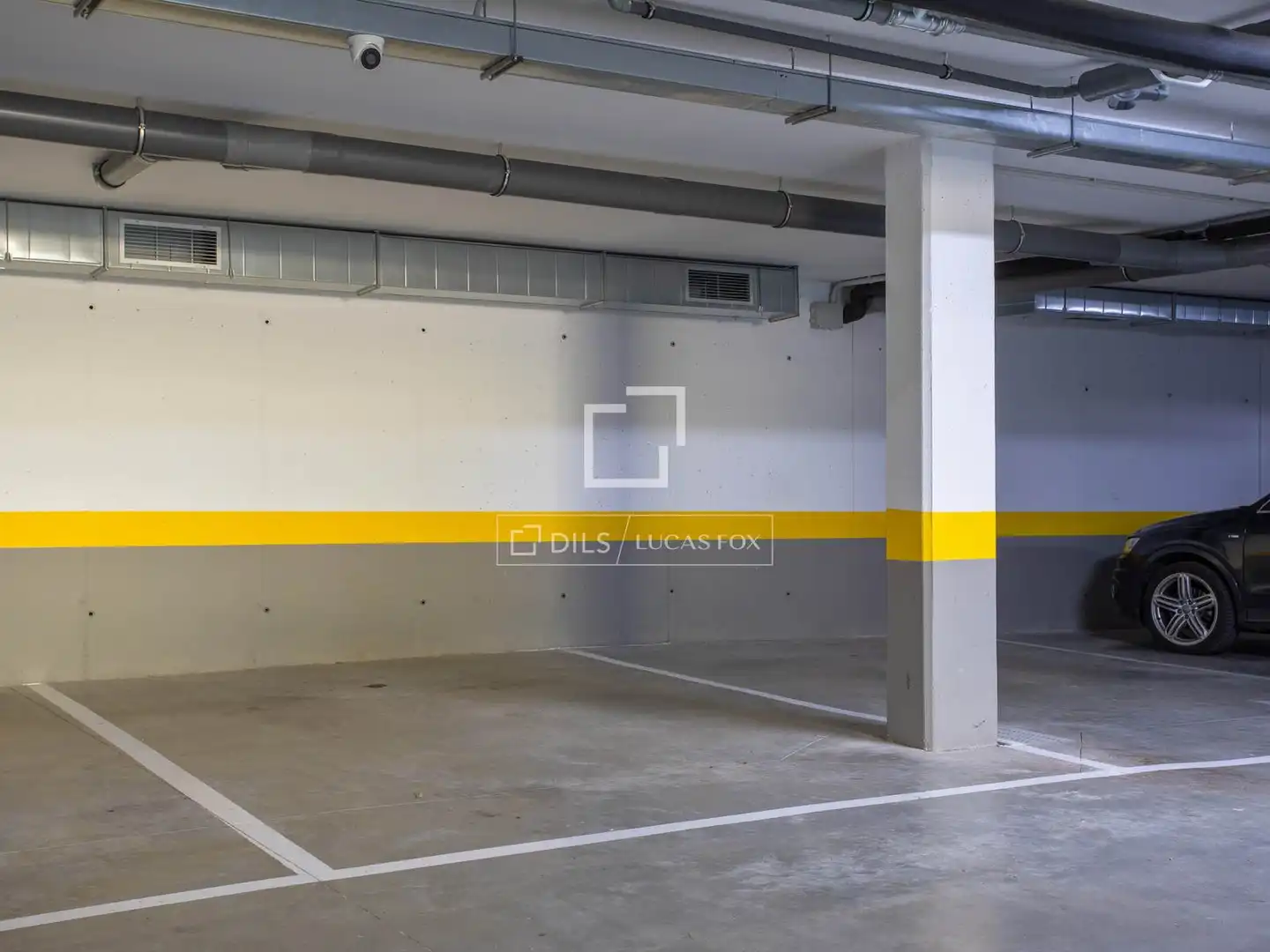 Parking of Flat for sale in Palamós  with Air Conditioner, Heating and Private garden