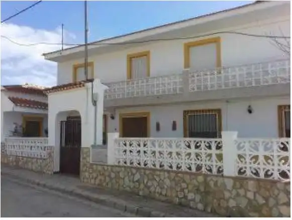 Casa en venda a Calle Reina Sofía