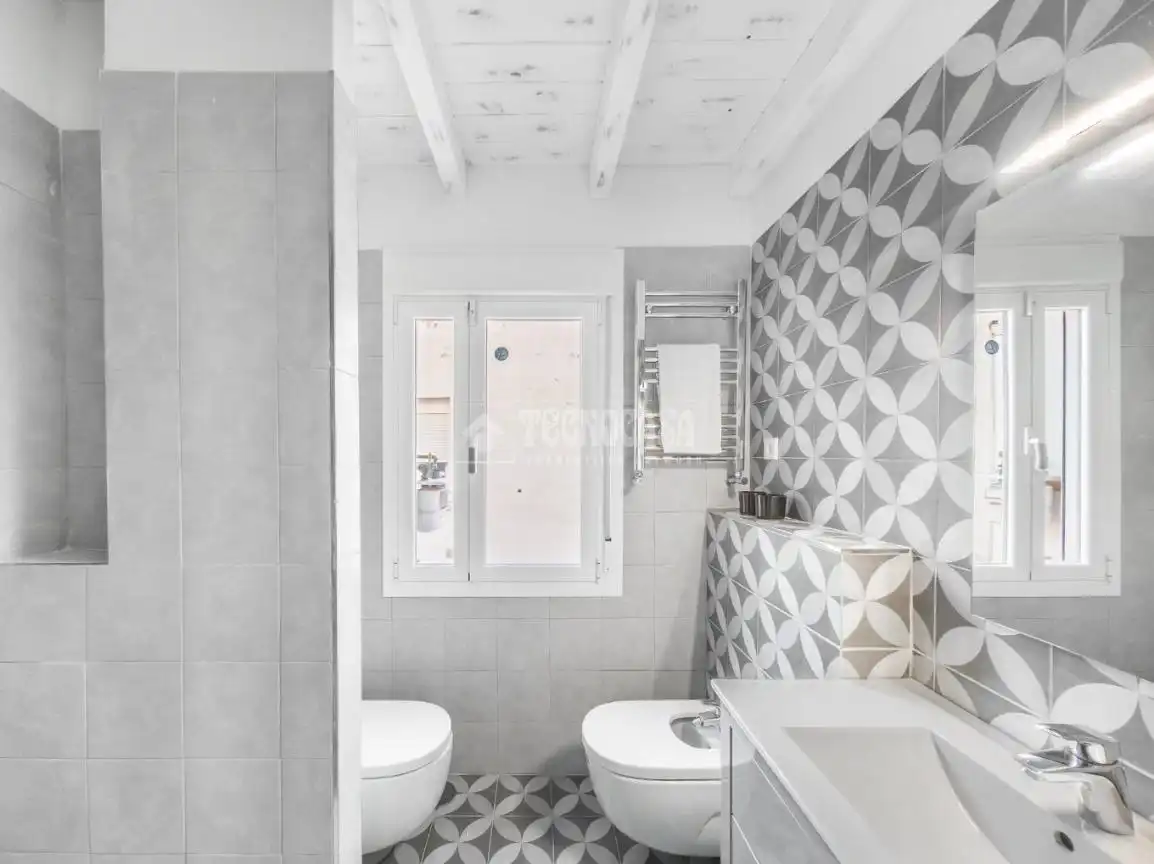 Baño de Piso en venta en Madrid con Aire acondicionado, Calefacción y Terraza