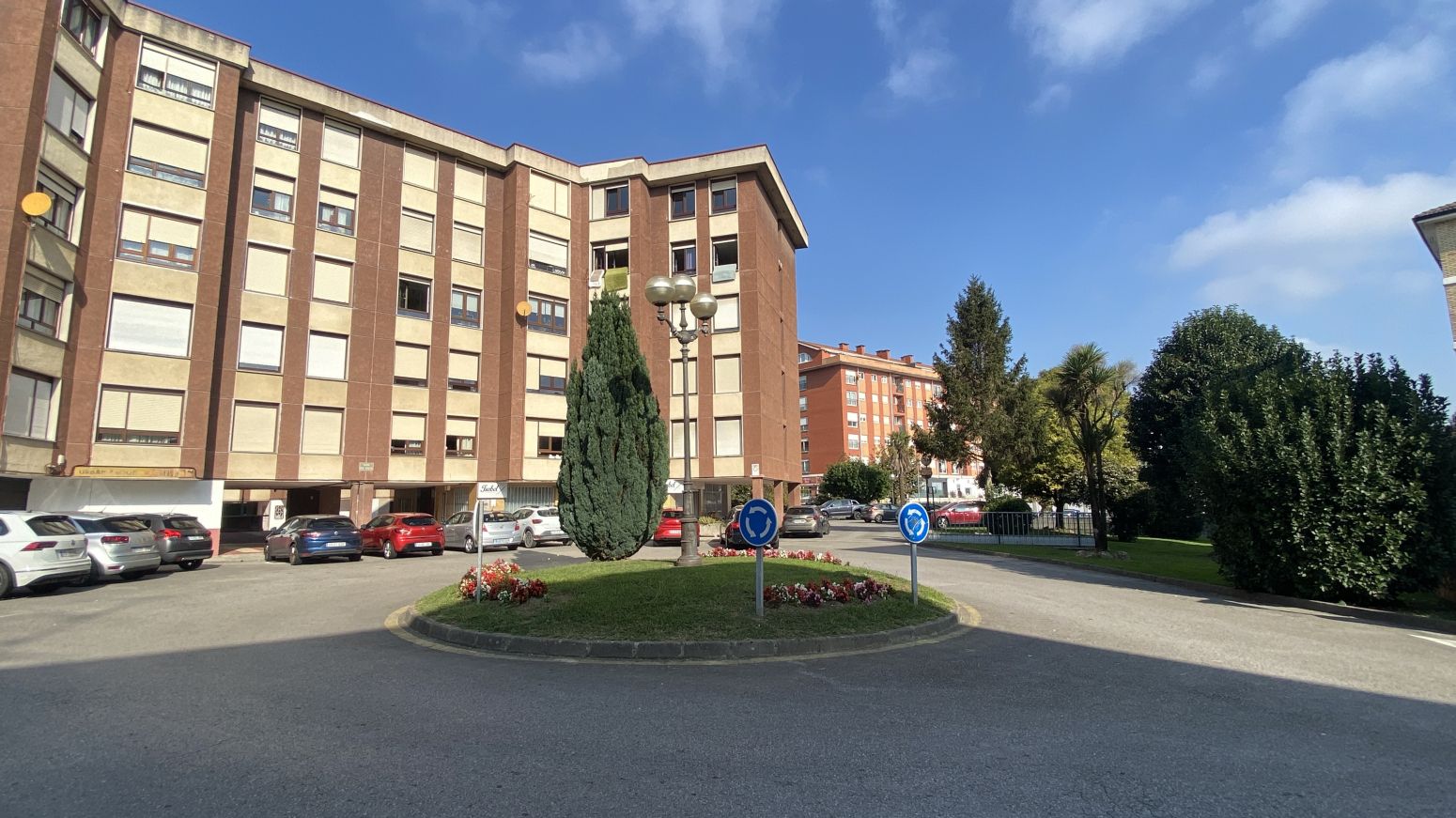Exterior view of Flat for sale in Medio Cudeyo  with Heating, Private garden and Parquet flooring