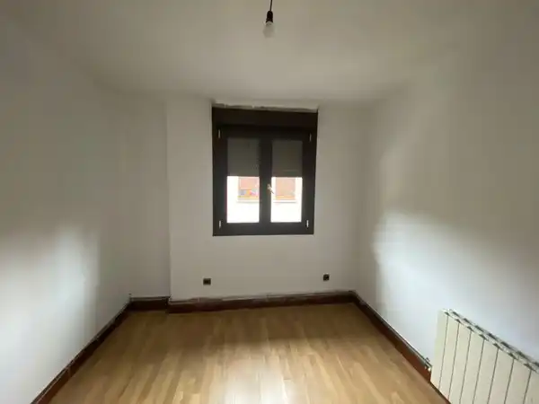 Habitación de Piso en venta en Balmaseda con Terraza
