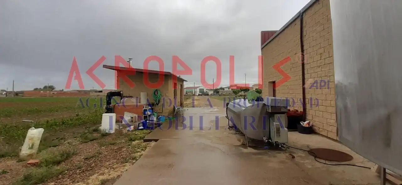Local comercial en venda a Camino Santa Colomba San Cristobal De Entreviñas, imagen 40
