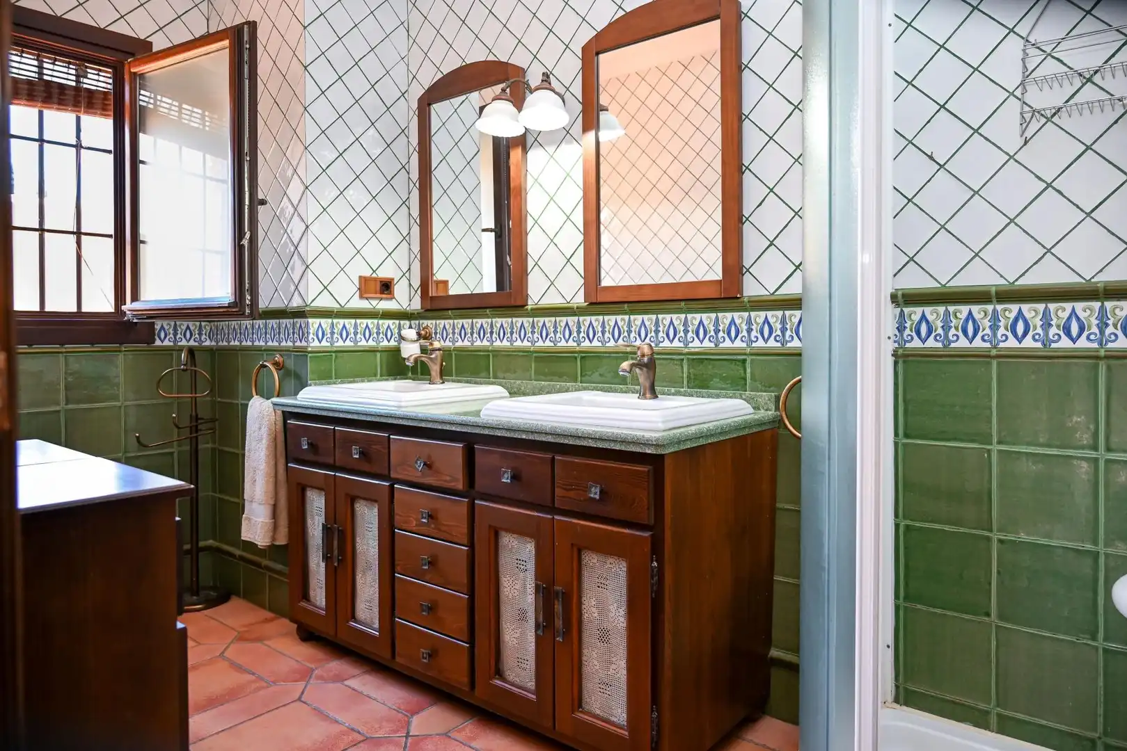 Bathroom of Country homes for sale in Mijas  with Air Conditioner, Heating and Terrace