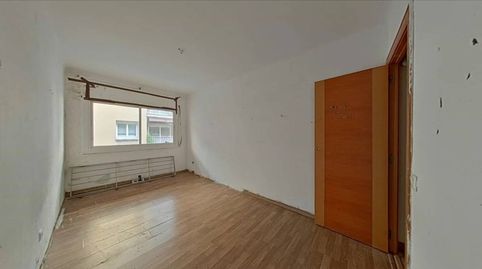 Foto 2 de Piso en venta en Calle Pintor Togores, Centre - Cordelles, Cerdanyola del Vallès