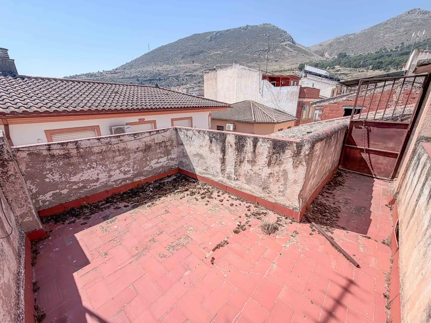 Terrasse von Country house zum Verkauf in Loja mit Balkon