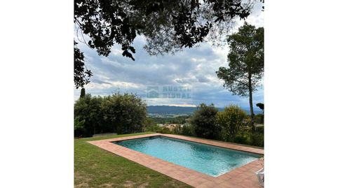 Foto 3 de Casa o chalet de alquiler en Calle Joan Salvat-papasseit, Residencial Begur - Esclanyà, Begur
