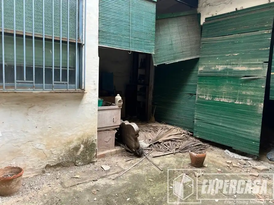 Exterior view of Houses for sale in Silla  with Terrace and Storage room