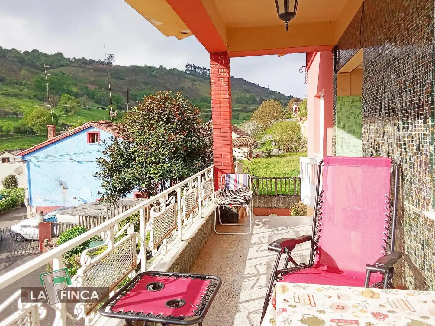 Terraza de Casa o chalet en venta en Siero con Calefacción, Parquet y Terraza