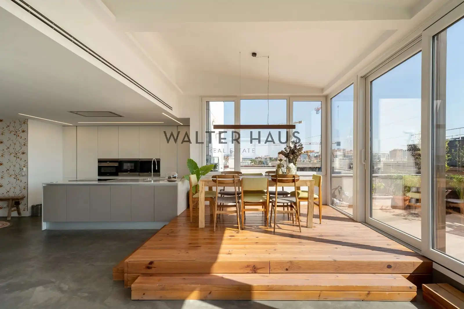 Dining room of Flat for sale in Madrid  with Air Conditioner, Heating and Storage room
