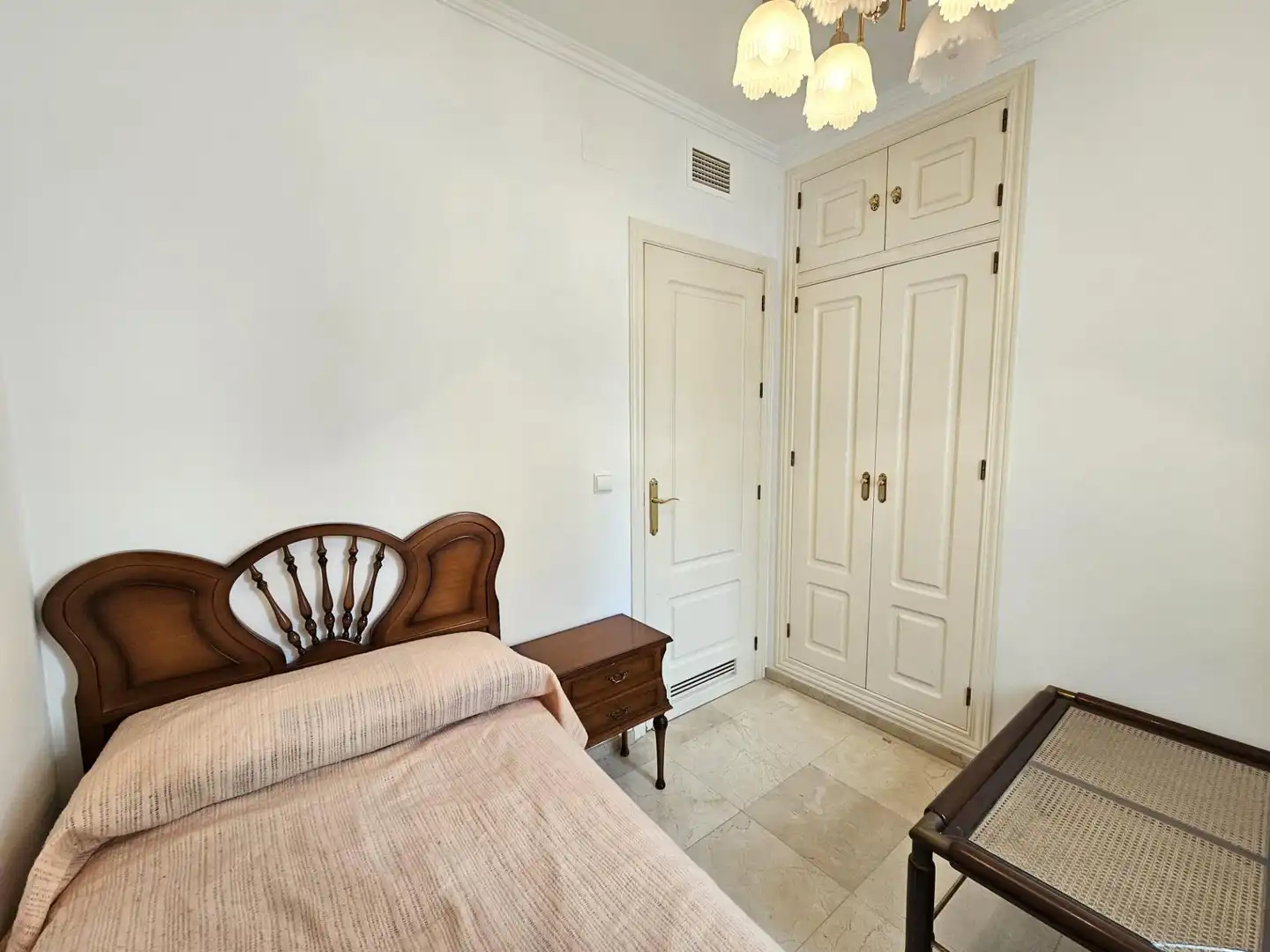 Flat for sale in Huerta de la Reina - Trassierra