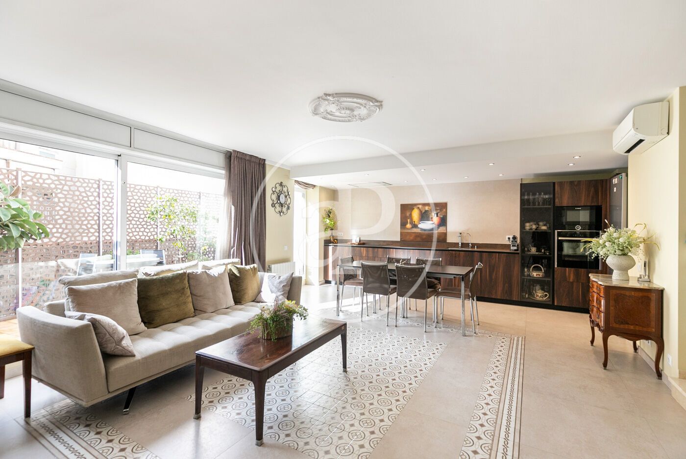 Sala d'estar de Dúplex en venda en  Barcelona Capital amb Aire condicionat, Calefacció i Terrassa
