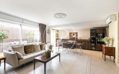 Living room of Duplex for sale in  Barcelona Capital  with Air Conditioner, Heating and Terrace