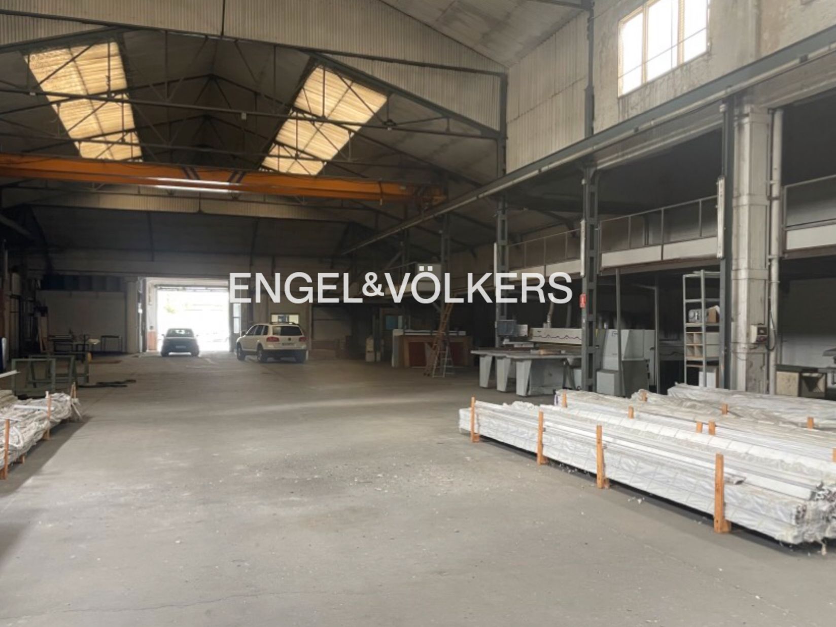 Fabrikhallen zum Verkauf in Ripollet