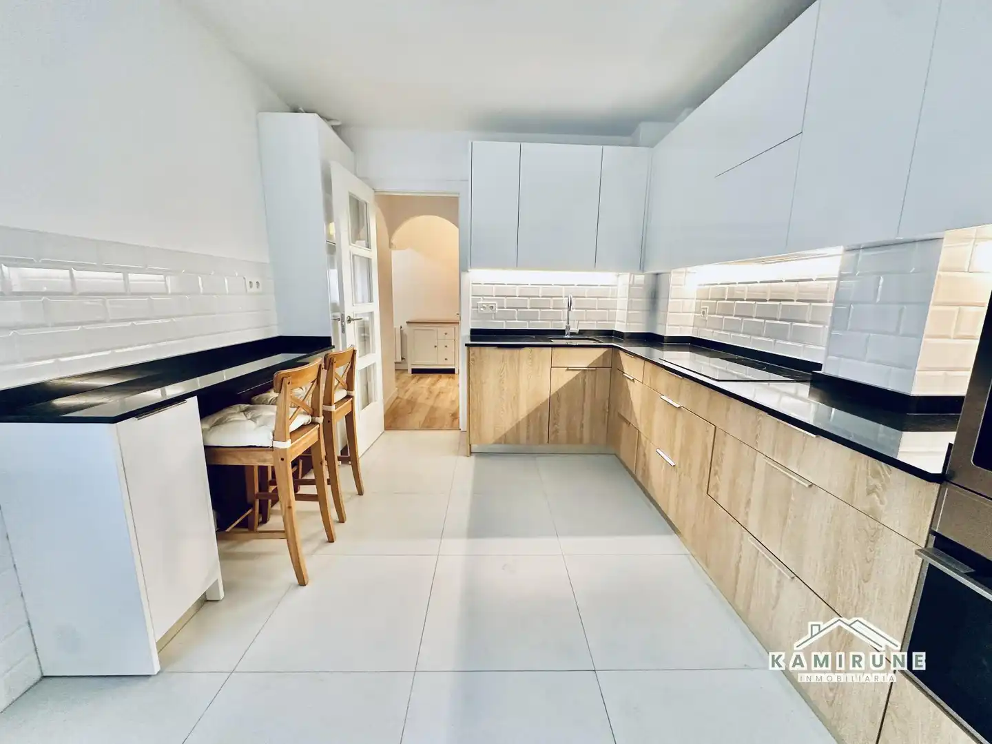 Cocina de Piso en venta en Bilbao  con Calefacción, Terraza y Trastero