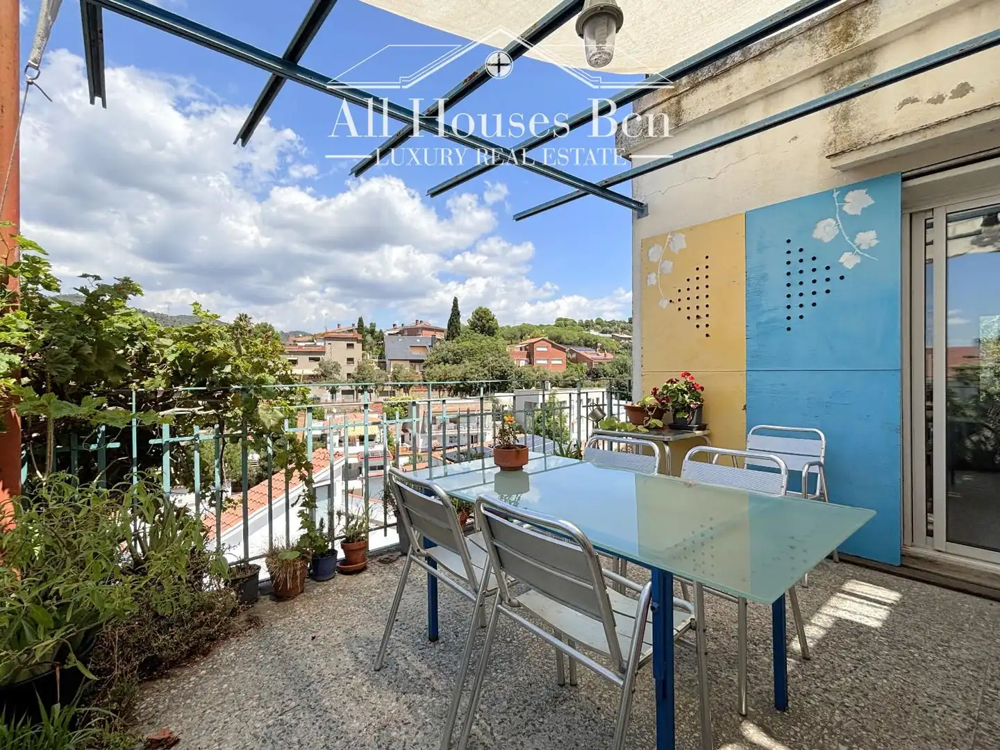 Terraza de Terreno en venta en Sant Just Desvern