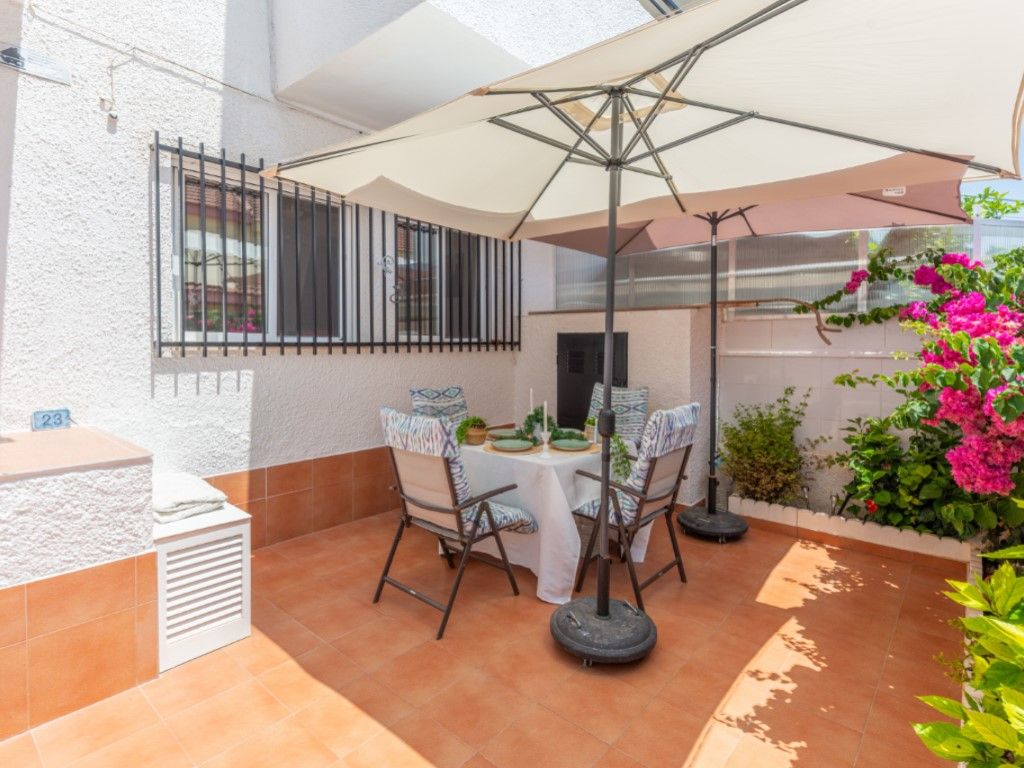 Terrace of Single-family semi-detached for sale in El Campello