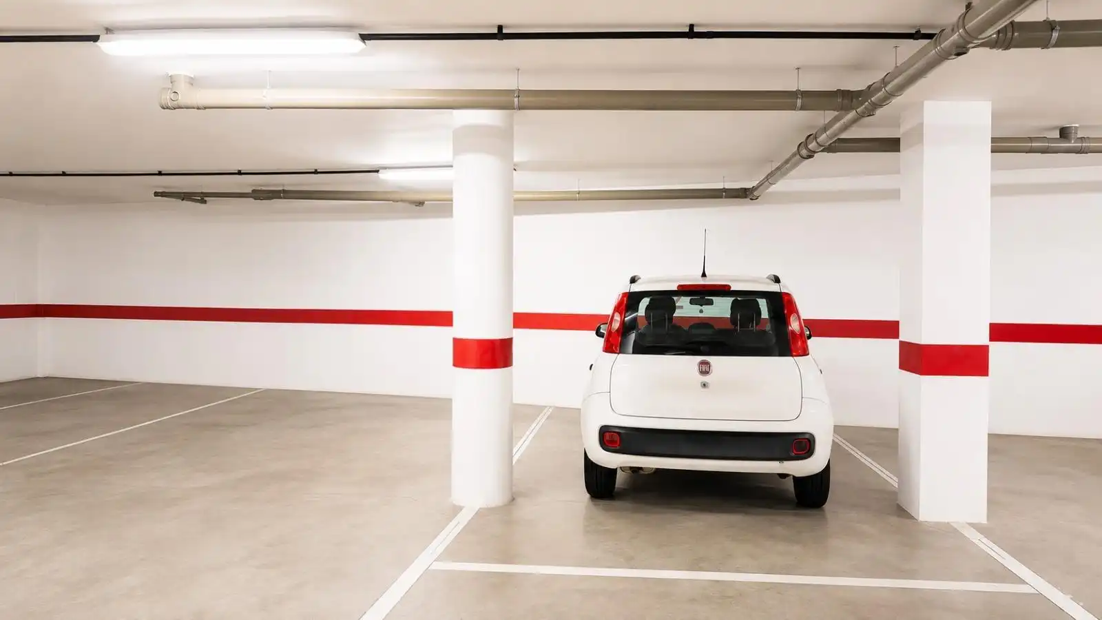Parking de Apartamento en venta en Puerto de Santiago