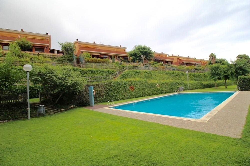 Jardí de Casa o xalet en venda en Arenys de Mar amb Aire condicionat, Calefacció i Jardí privat