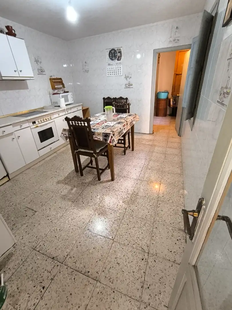 Cuina de Casa o xalet en venda en Villarramiel amb Calefacció, Jardí privat i Terrassa