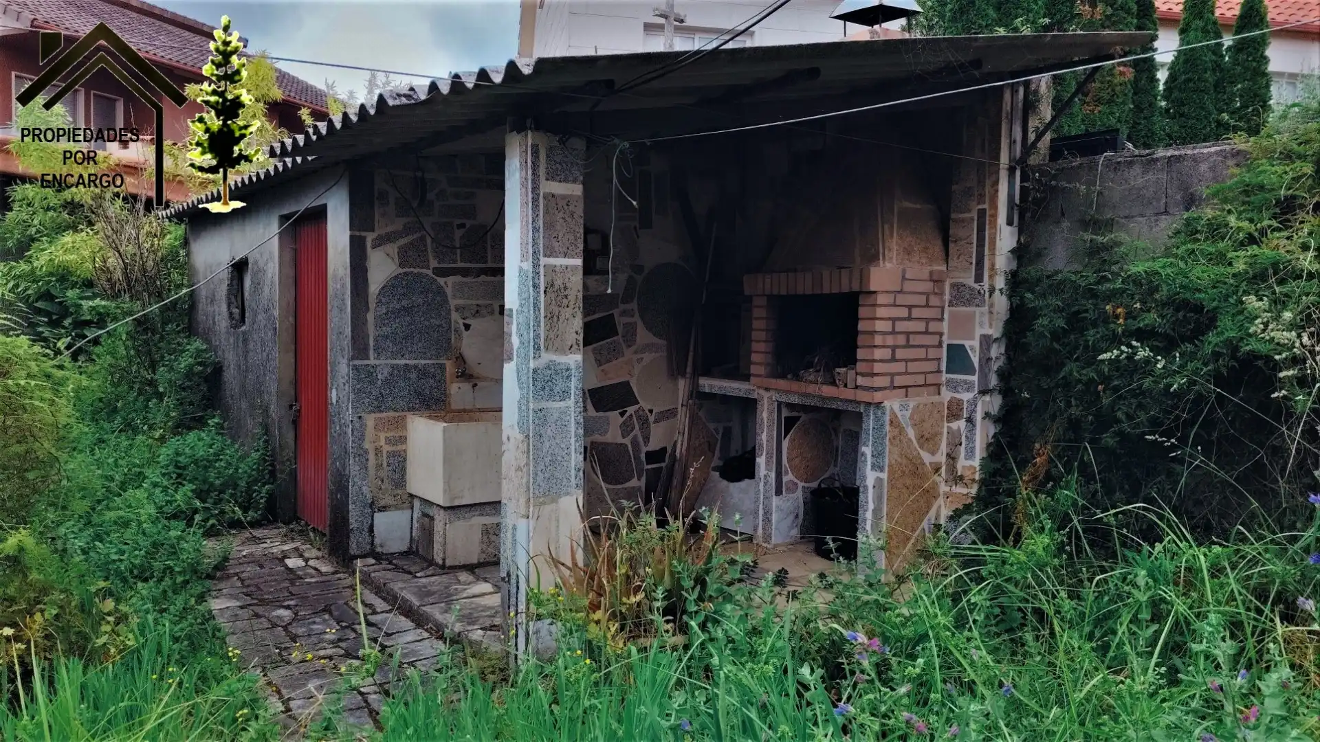 Cocina de Casa adosada en venta en Moaña con Jardín privado