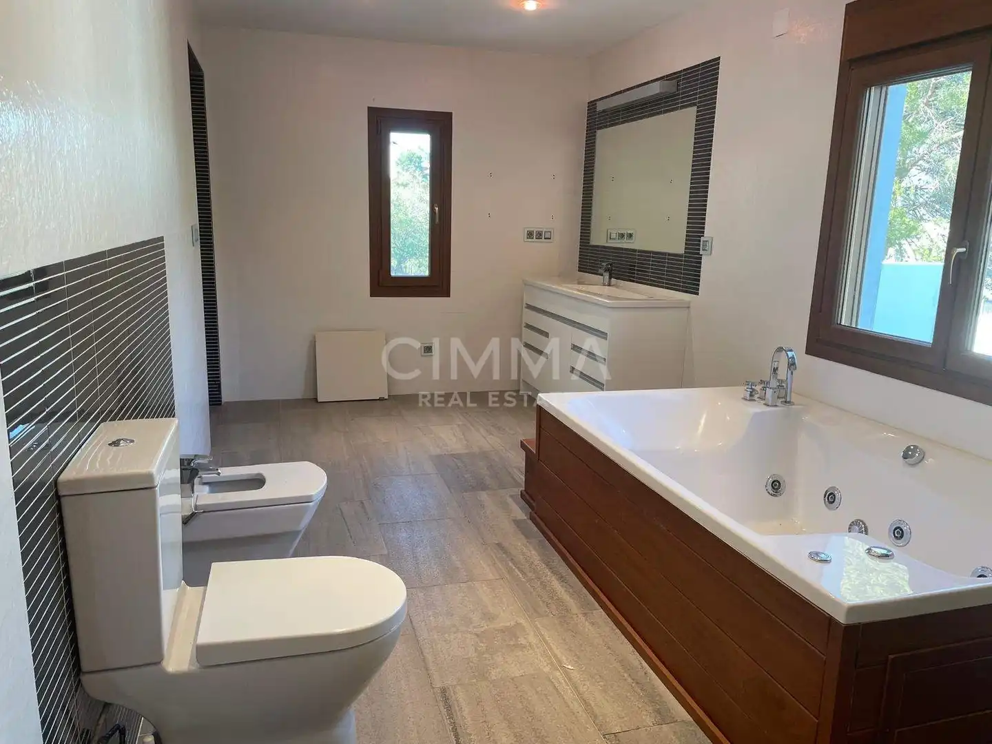 Baño de Casa o chalet en venta en La Nucia con Aire acondicionado, Calefacción y Jardín privado