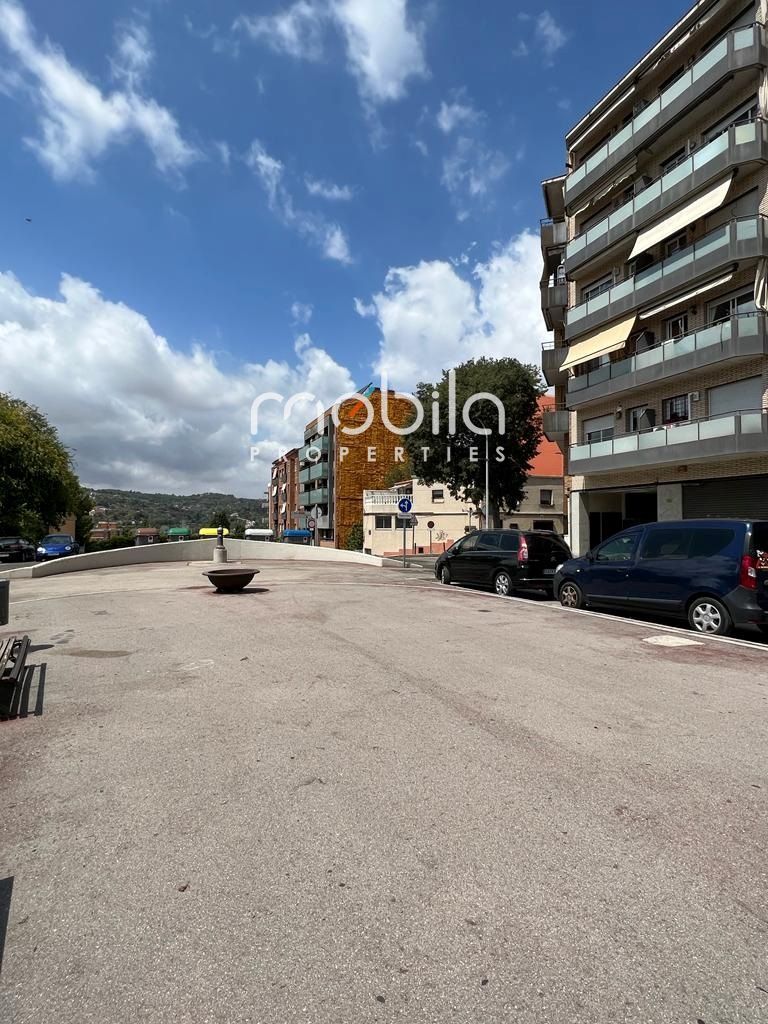 Exterior view of Building for sale in Terrassa