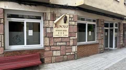 Local comercial con licencia de restaurante en vigor, 108 m² + cava de 50 m², luminoso 