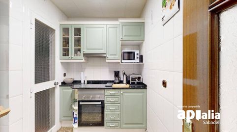 Foto 2 de Piso en venta en Zona Industrial, Barberà del Vallès