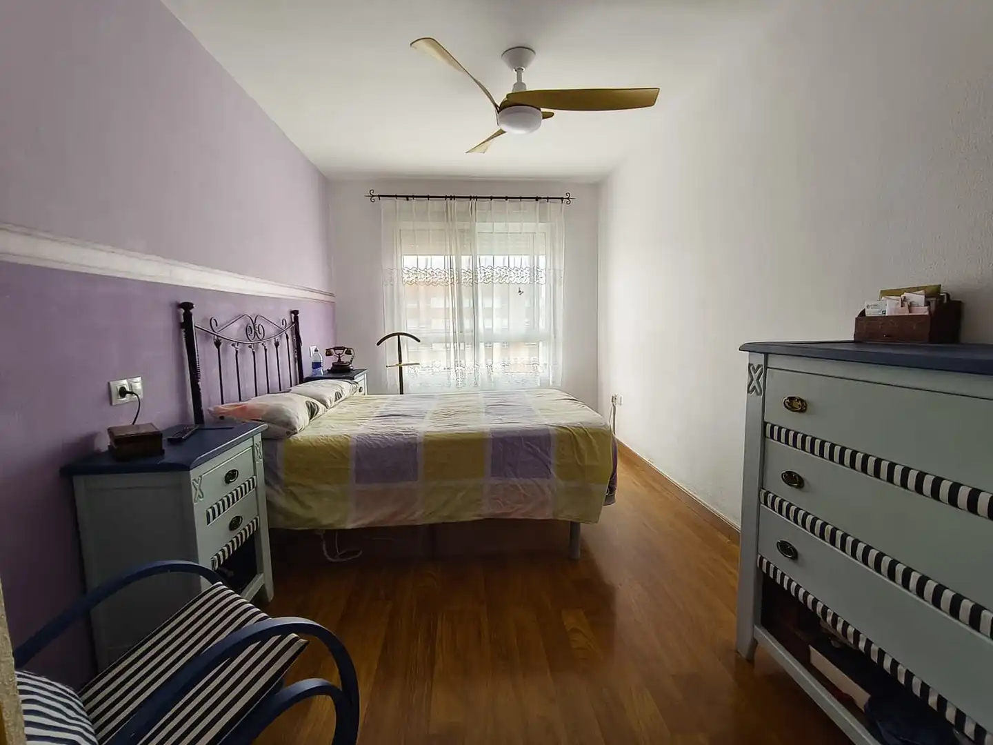 Habitación de Piso en venta en Alicante / Alacant con Aire acondicionado, Amueblado y Balcón