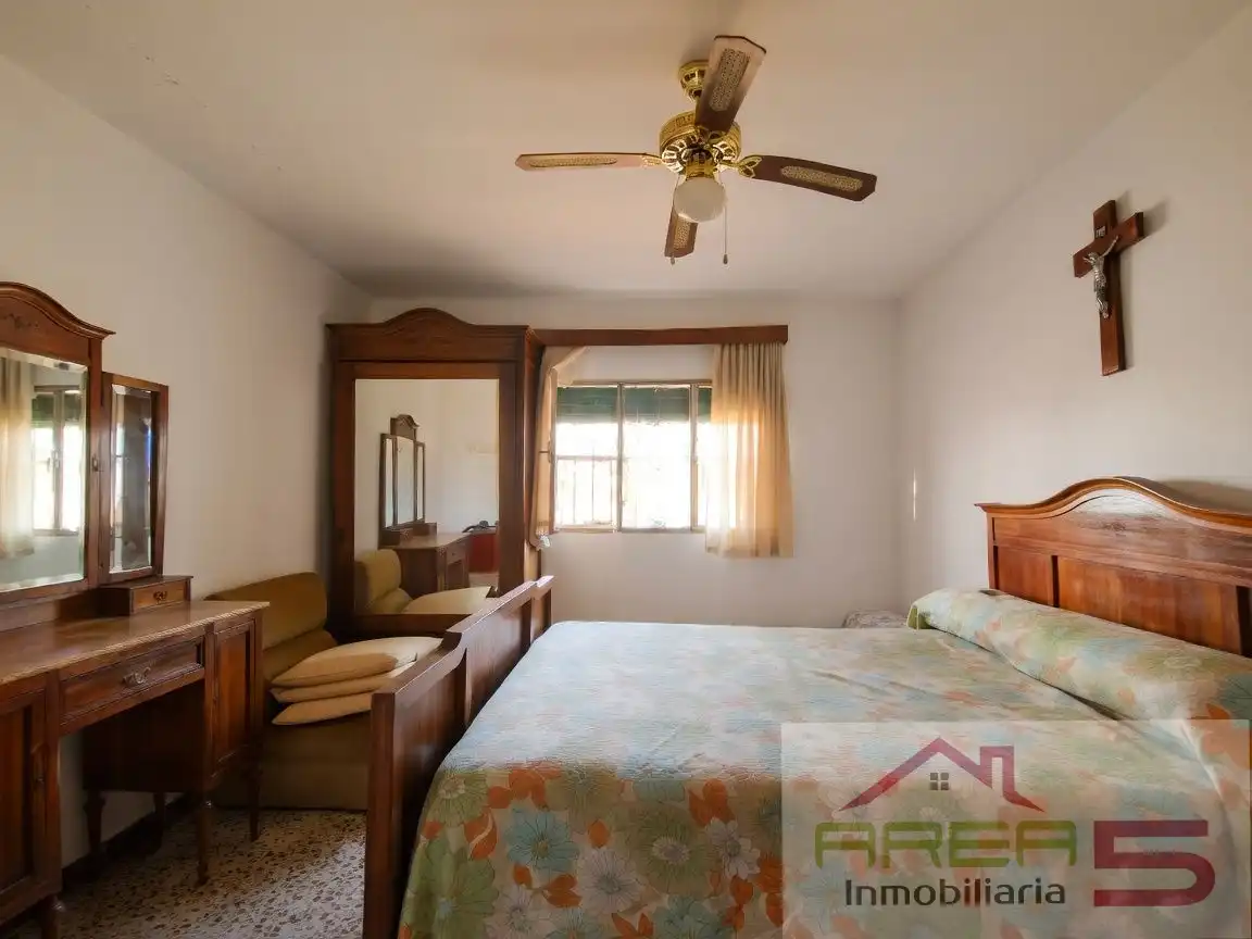 Chalet con piscina en venta en Oeste, imagen 13