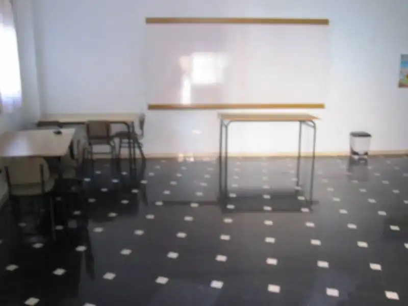 Local comercial de lloguer a Novelda