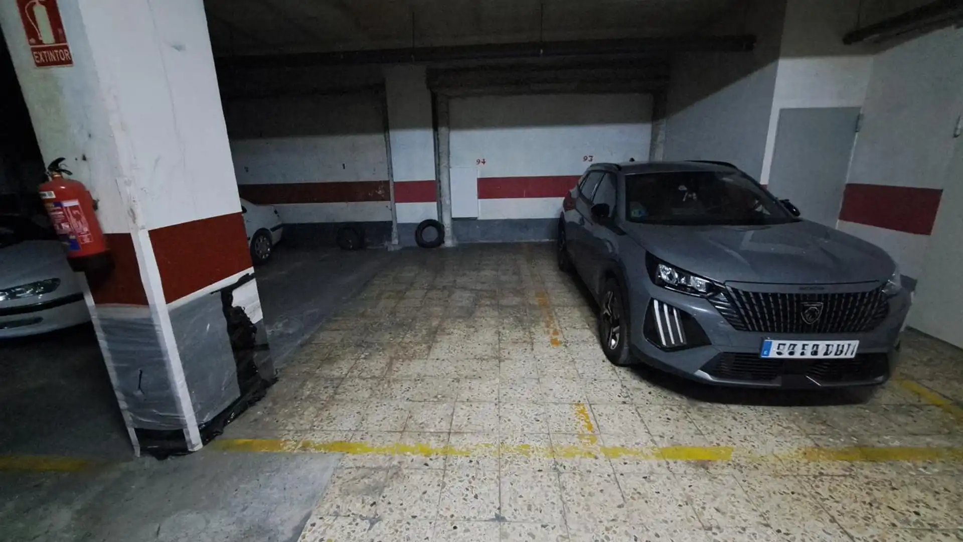 Garatge de lloguer a De Rodrigo Rebolledo, 36, Las Fuentes