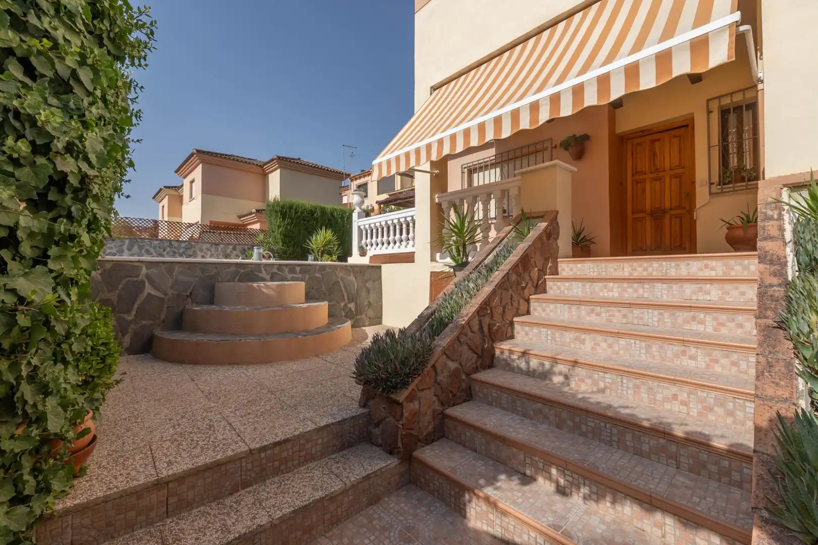 Villa mit Pool zum Verkauf in Camino ALBARRATE, DE, imagen 4