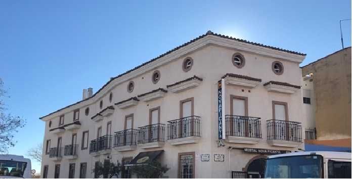 Vista exterior de Edificio en venta en Picanya