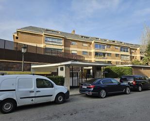 Exterior view of Flat for sale in  Madrid Capital  with Air Conditioner, Heating and Private garden