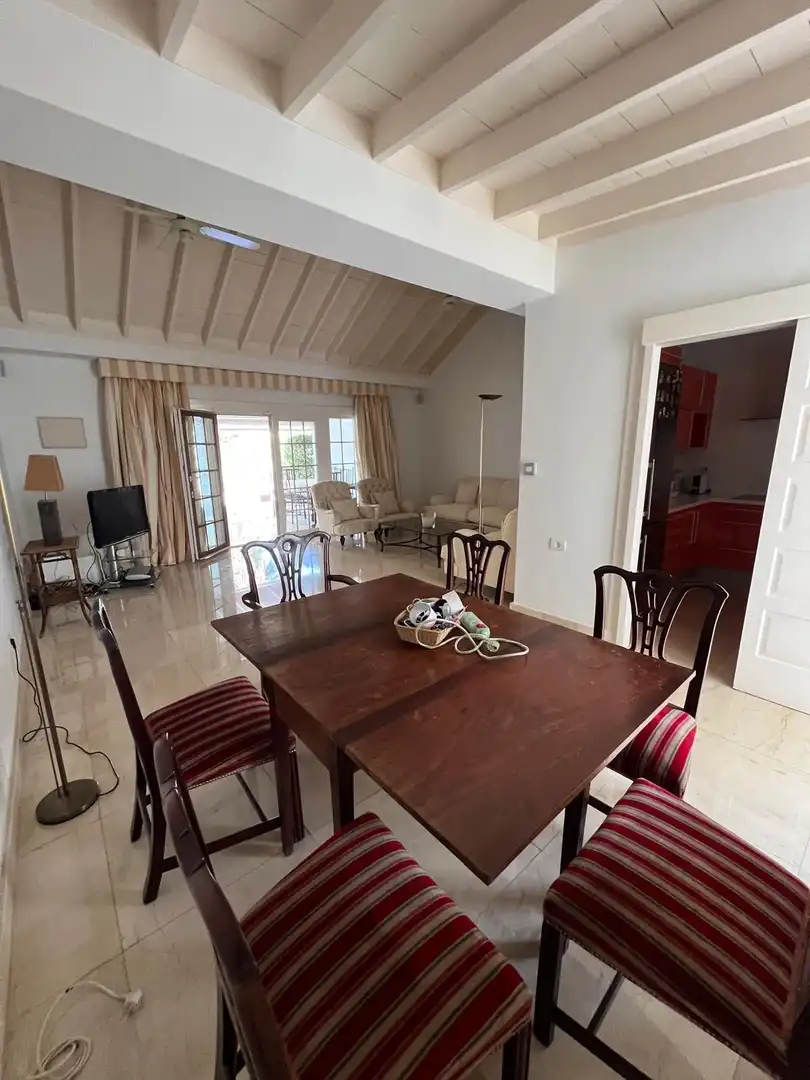 Casa con piscina en alquiler en Retama, imagen 9