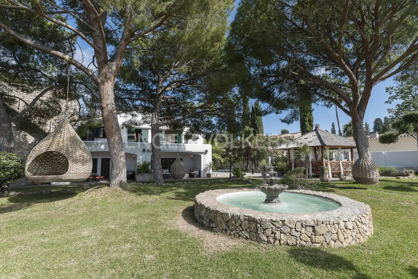 Garden of Buildings for sale in Sant Pere de Ribes