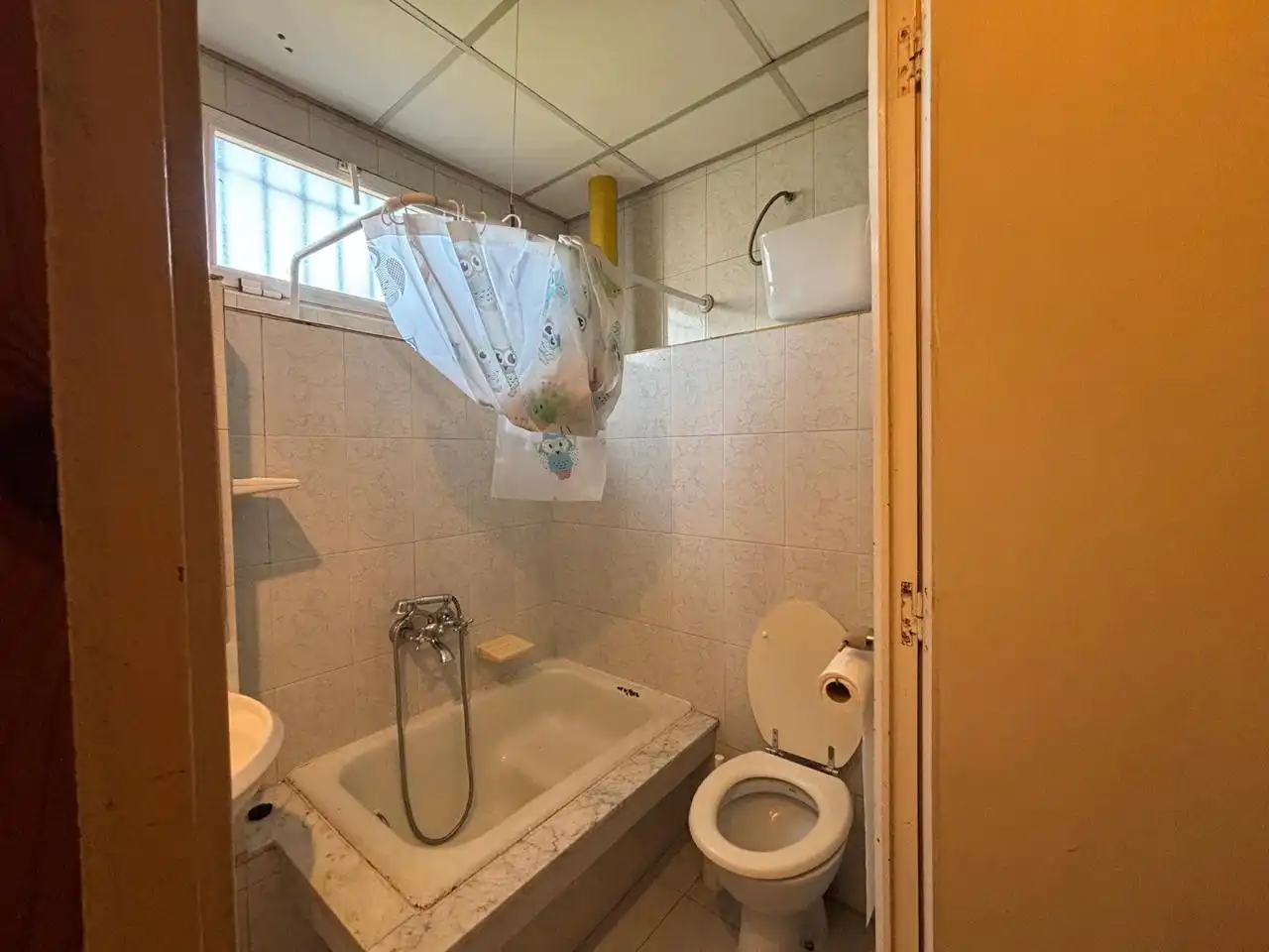 Bany de Casa o xalet en venda en Betanzos amb Calefacció, Jardí privat i Terrassa