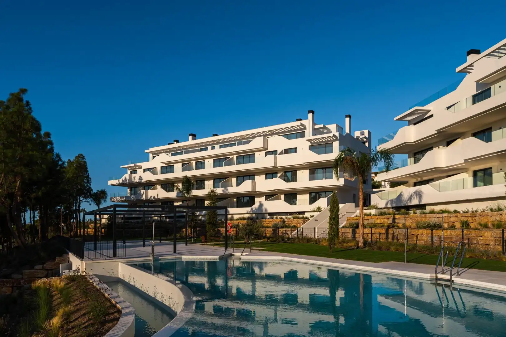 Bajo con piscina en venta en El Faro de Calaburra - Chaparral, imagen 42