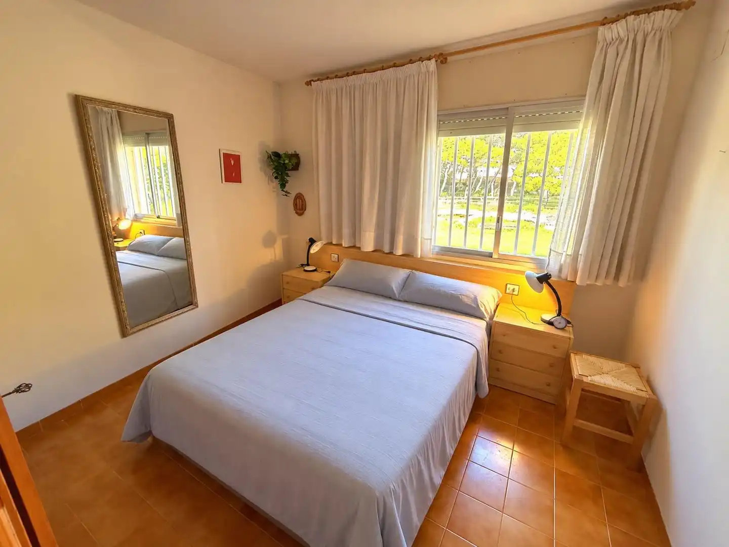 Habitación de Apartamento en venta en El Vendrell con Jardín privado, Terraza y Piscina