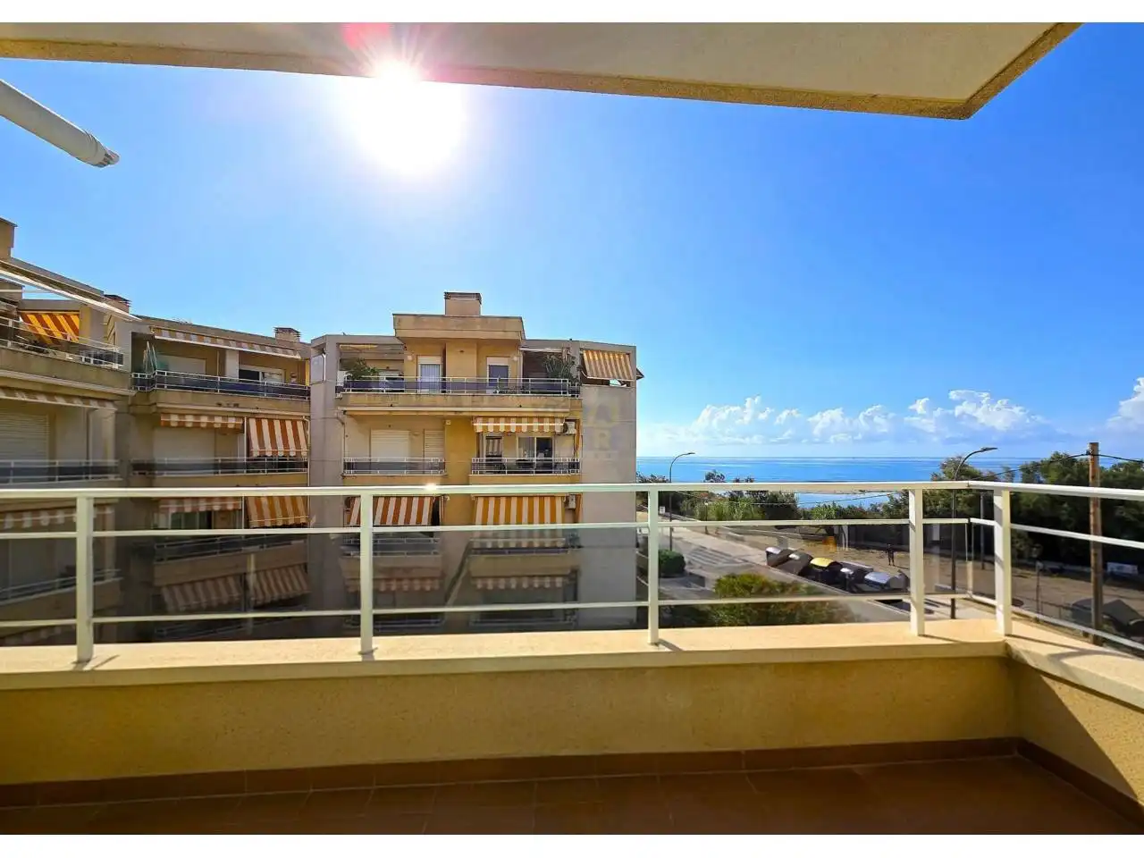 Flat with pool for sale in Marítim, imagen 2