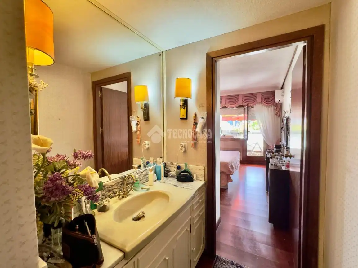 Bedroom of Flat for sale in Las Rozas de Madrid  with Air Conditioner, Heating and Terrace