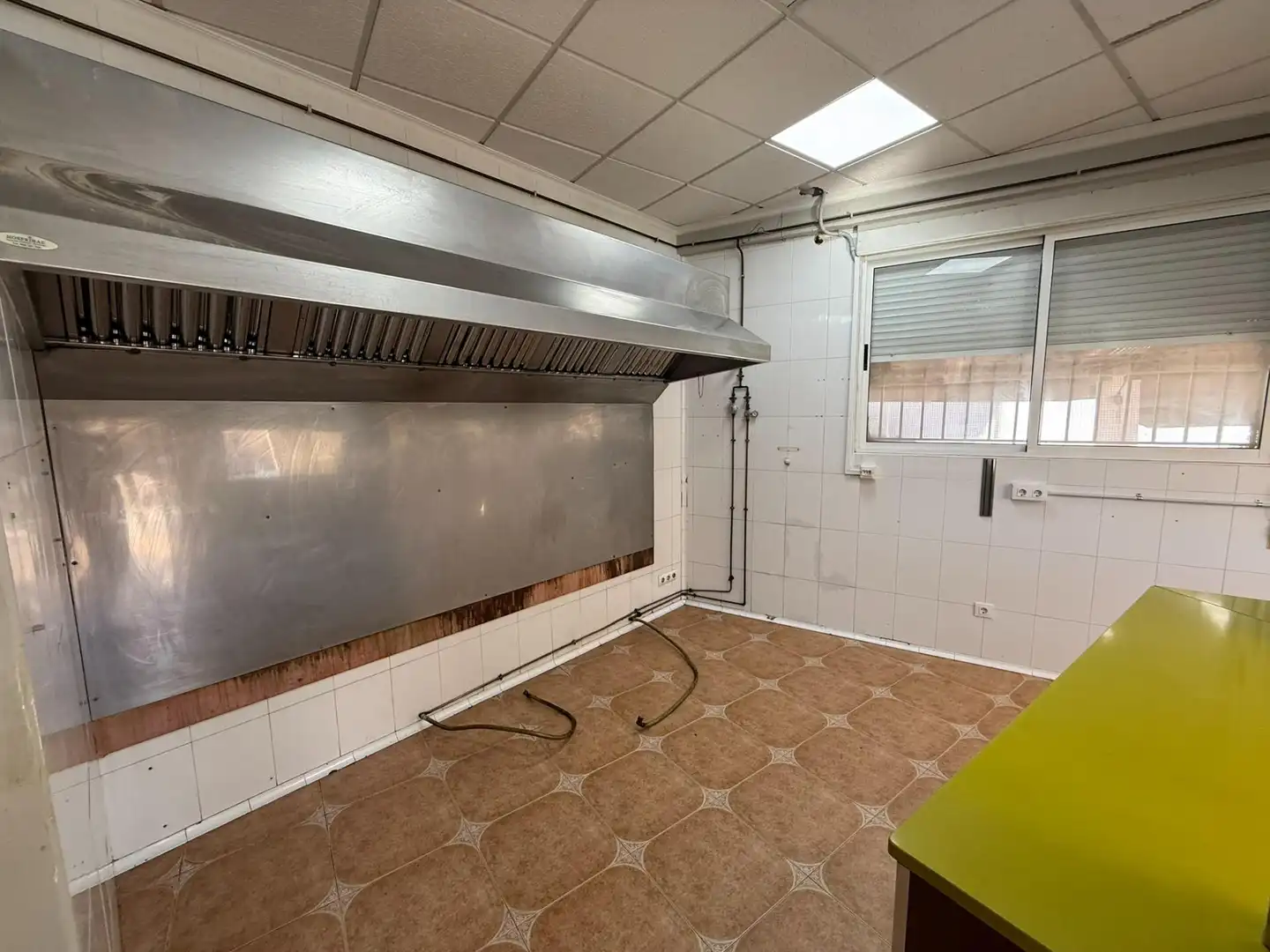 Cuina de Local de lloguer en Águilas