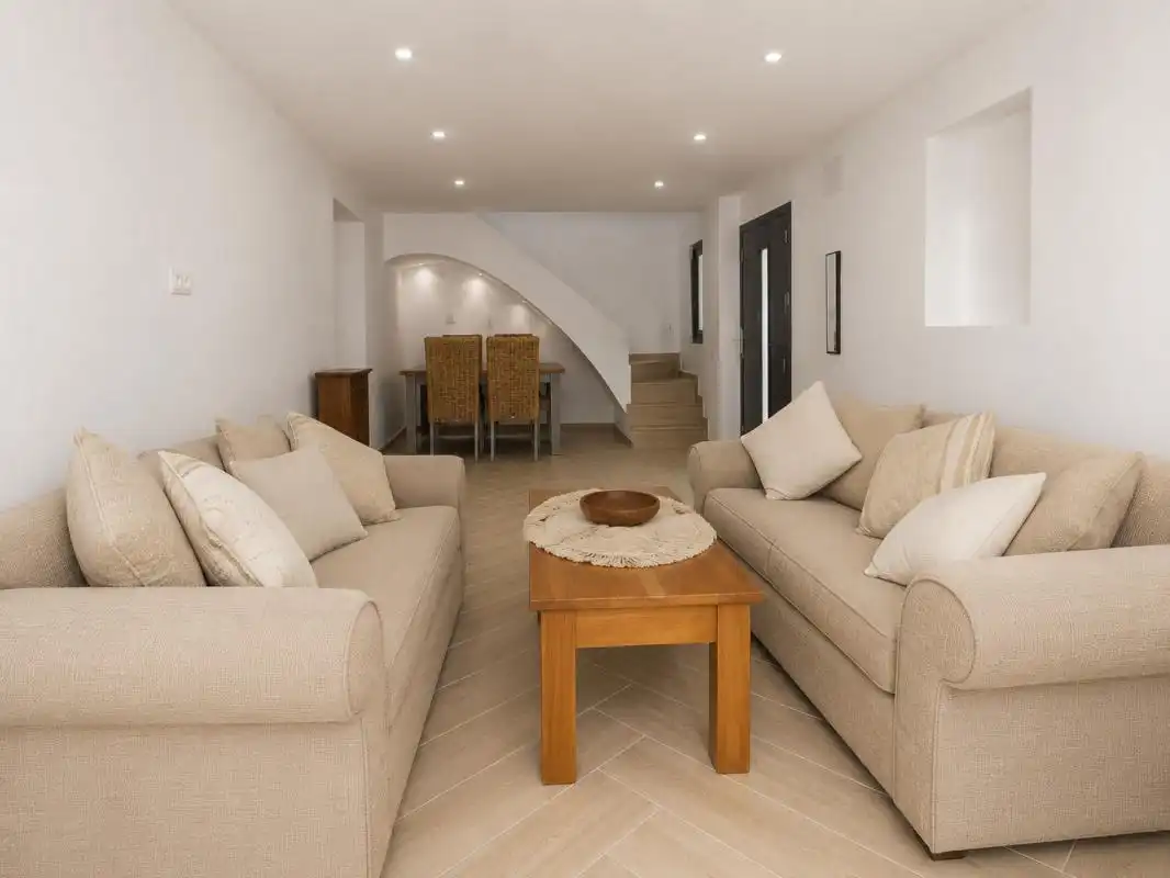 Casa adosada en venta en Alhaurín El Grande con Aire acondicionado, Calefacción y Jardín privado