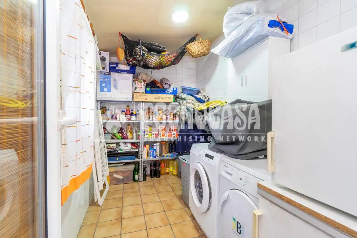 Casa adosada en venta en Colmenar Viejo con Calefacción, Terraza y Balcón