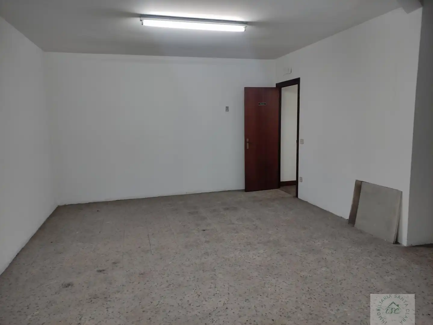Oficina de lloguer a Haro, Santutxu - Basarrate